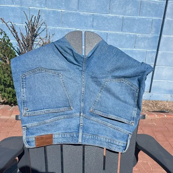 Madewell Jeans - Picture 2 of 10